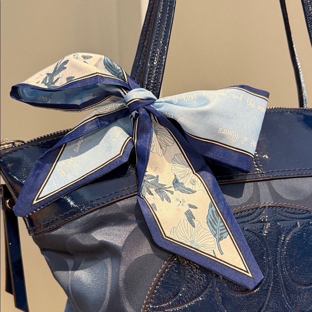 Coach Navy Blue Laura Signature Nylon Tote with Floral Scarf and Dust Bag EUC - Picture 2 of 7